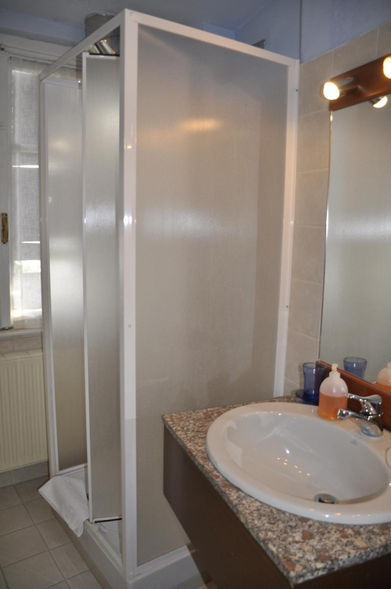Locanda Del Pittore Arcumeggia Quarto foto