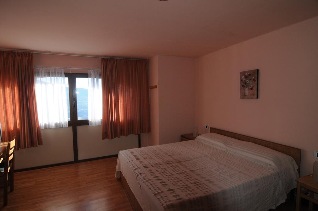 Locanda Del Pittore Arcumeggia Quarto foto